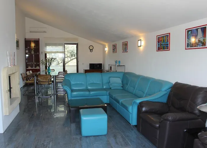 House Silvia Supetar