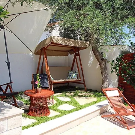 House Silvia Hébergement de vacances *