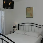 House Silvia Nyaraló *